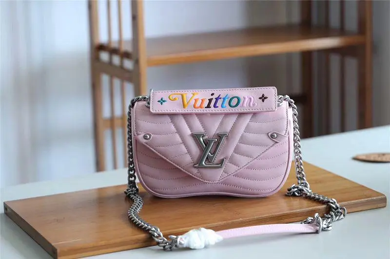 2018 Premium New Wave Chain Bag PM-Smoothie Pink M51933