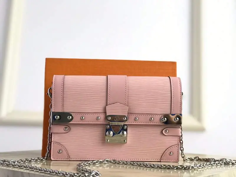 2020 Epi Cowhide Trunk Chain Wallet-Pink M67508